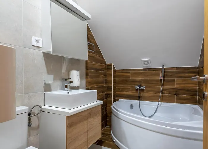 The 아파트 즐라티보